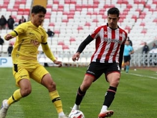 İstanbulspor, Sivasspor deplasmanında kazandı