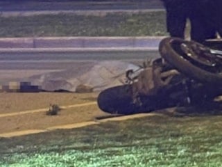 İzmir'de otomobille çarpışan motosikletin 18 yaşındaki sürücüsü öldü