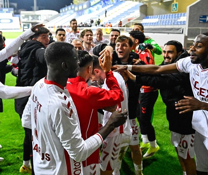 Samsunspor'dan Eyüpspor değerlendirmesi: Maçı çevirmesini bildik