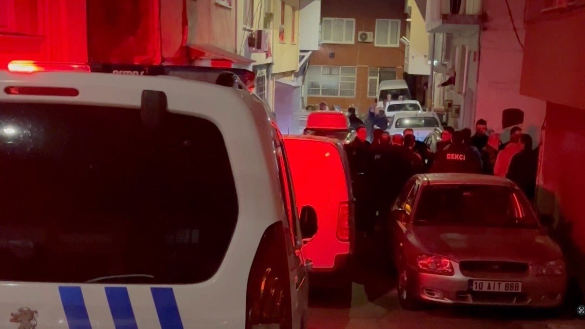 Bursa'da mahallede otopark kavgası çıktı