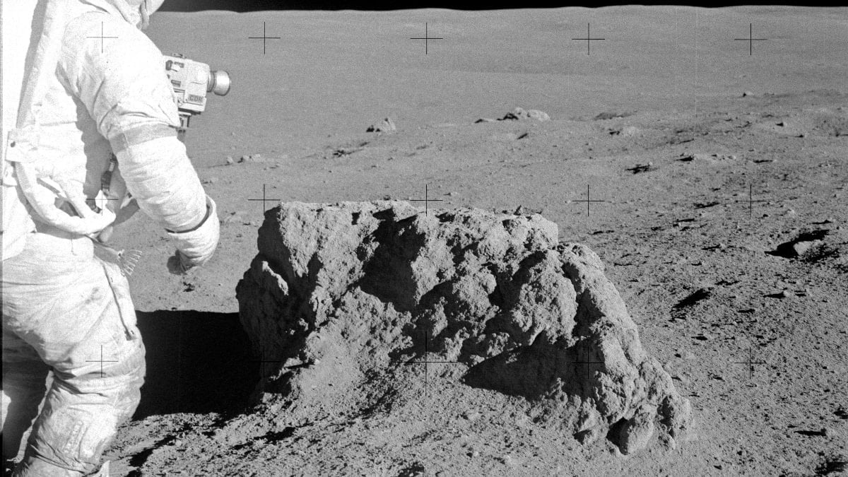 Ay'da yaşam için tarihi adım: Ay tozundan ilk kez oksijen üretildi