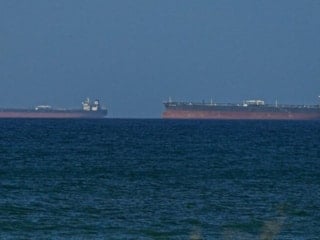 Hürmüz Boğazı'ndaki aksaklıkların petrol fiyatlarını zirveye taşıması ihtimali