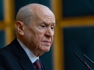 Devlet Bahçeli'den ara seçim yanıtı: Zamanında yapılacak