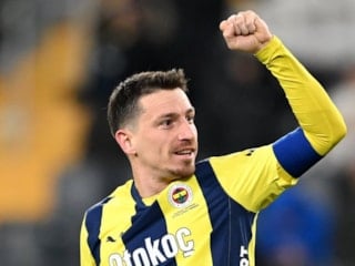 Fenerbahçe'de Mert Hakan Yandaş antrenmana çıktı