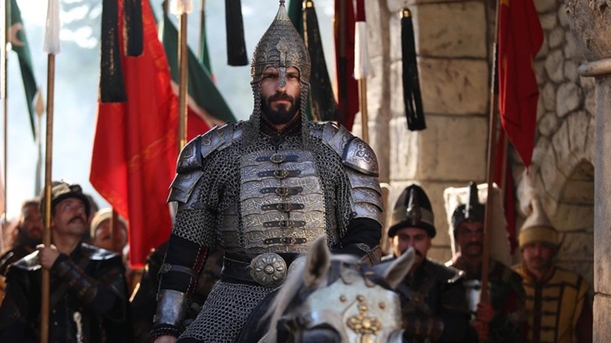 Diziden ayrılmıştı: Bir bölümlüğüne geri dönüyor