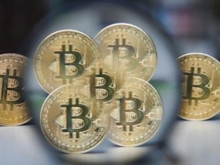 Bitcoin risk iştahıyla 74 bin doların üzerine fırladı