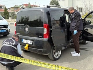 Tekirdağ'da trafikte 'yol verme' tartışmasında tabancayla vuruldu