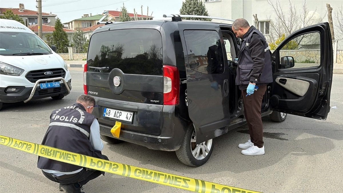 Tekirdağ'da trafikte 'yol verme' tartışmasında tabancayla vuruldu
