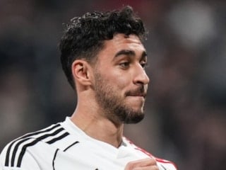 Beşiktaşlı futbolcu Kartal Kayra Yılmaz'ın ayak bileği bağlarında yırtık tespit edildi