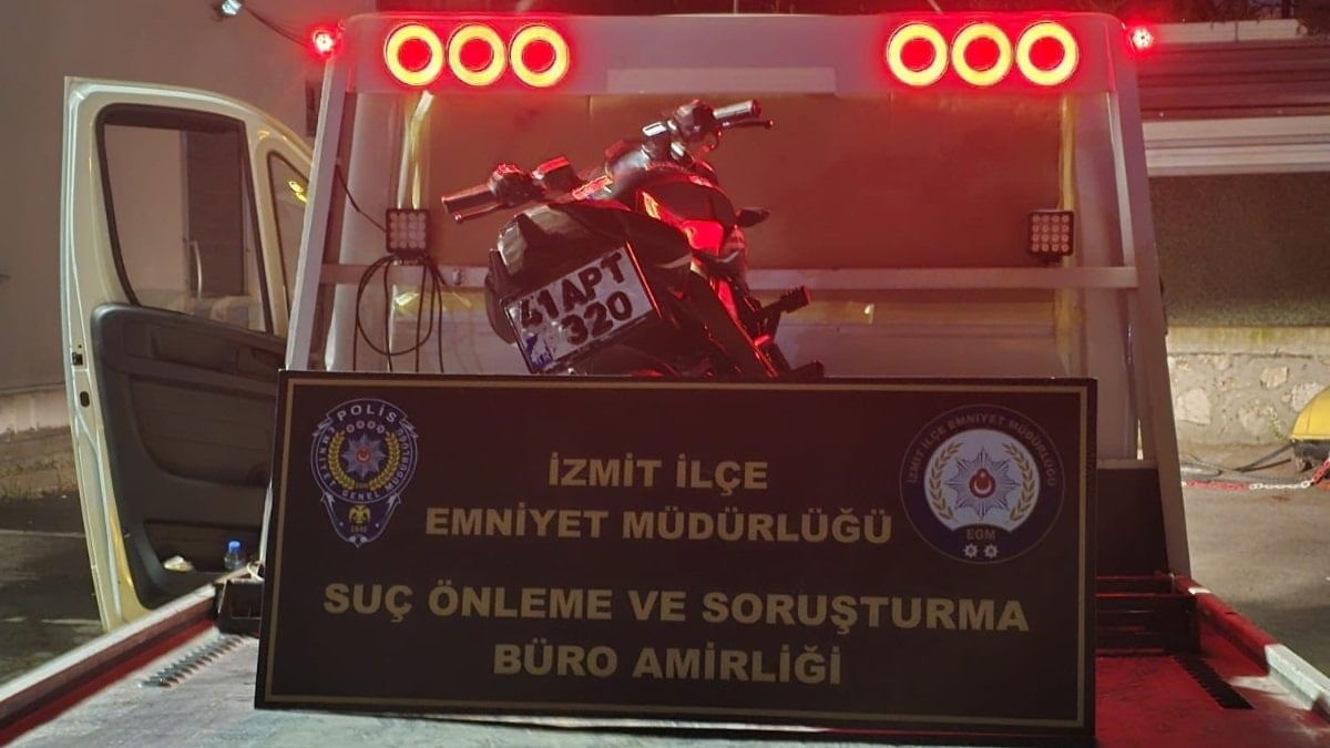 Kocaeli'de trafikte tehlikeli şov yaptı: 175 bin TL ceza yedi