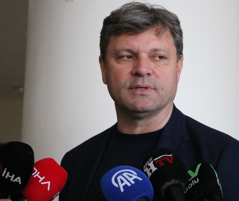 Ertuğrul Sağlam: Artık iki takımlı şampiyonluk yarışı izlemeyelim