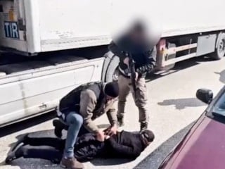 Hakkari'de zehir tacirlerine darbe