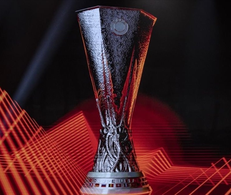 UEFA Avrupa Ligi'nde yarı finalistler belli olacak