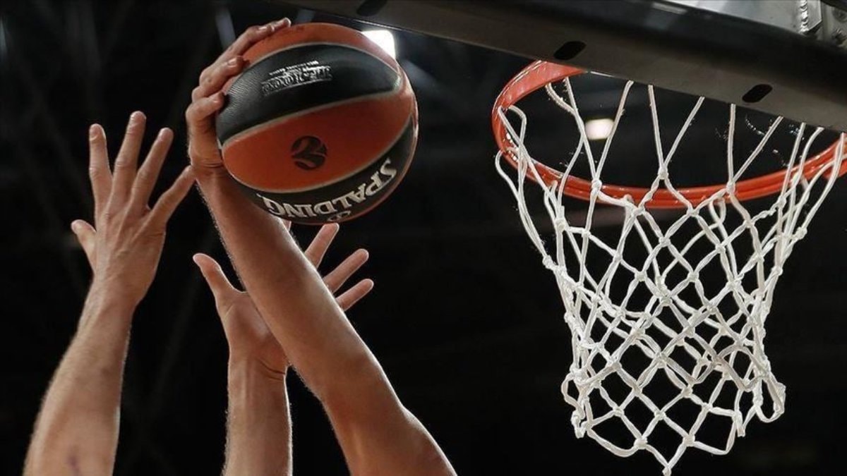 EuroLeague'de normal sezonun perdesi kapanıyor