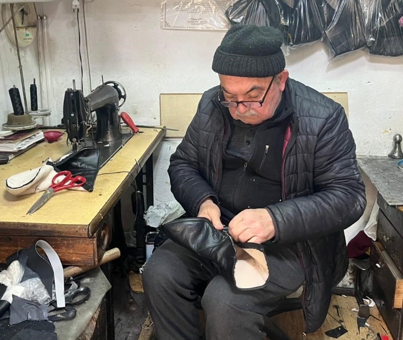 Çorum’da zamana direnen zanaat: 73 yaşında mest üretiyor