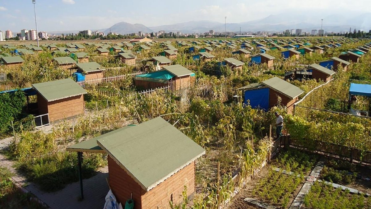 AK Parti duyurdu: Gerçek hobi bahçeleriyle villalar ayırt edilecek