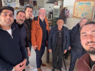 Arnavutköy’de tarihi buluşma: Yunan aile 150 yıl sonra atalarının izini sürdü