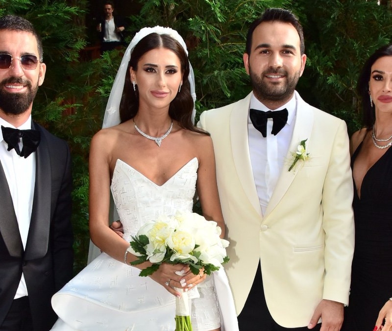 Arda Turan, kardeşi Okan Turan'ı sosyal medyadan sildi