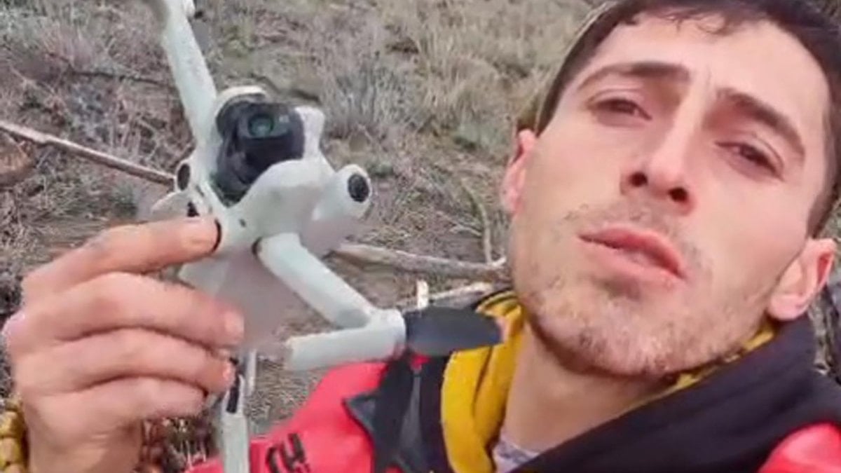 Erzurum'da yeni nesil çobandan sürüyü toplama taktikleri