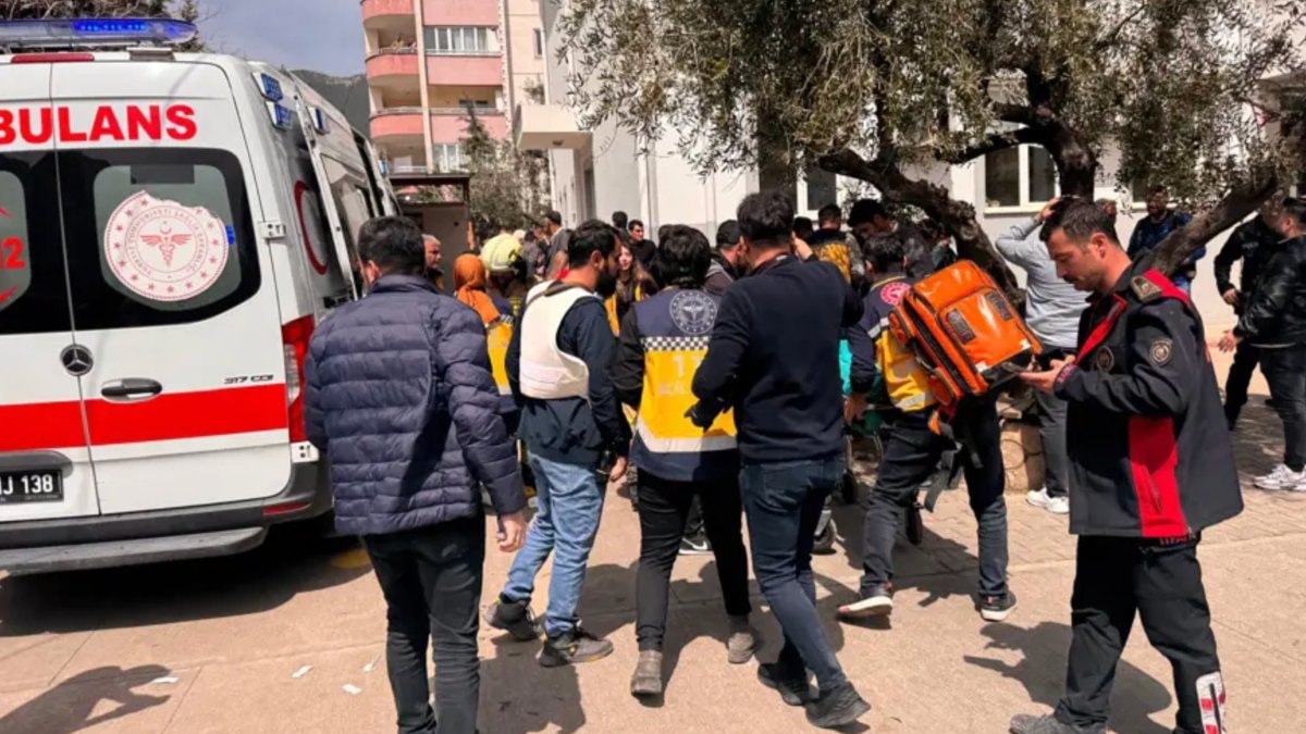 Kahramanmaraş'ta okula silahlı saldırı: 3 bakan bölgeye gidiyor