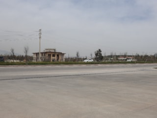 Konya'da el freni çekilmeyen minibüs seyir halindeki araçların arasına daldı