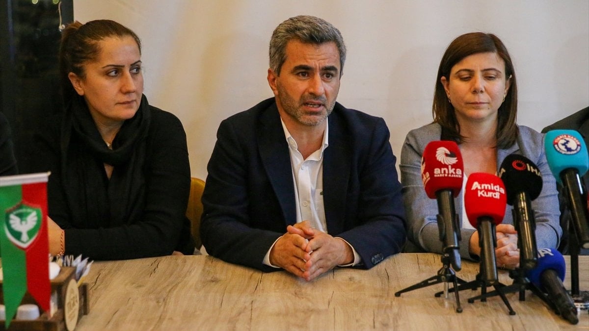 Nahit Eren: İnsanlarımız Amedspor'un bu yıl Süper Lig'e çıkacağına inanıyor