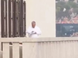 Viktor Orban'ın dertli hali halefi Peter Magyar'ın kamerasında