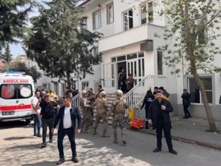 Kahramanmaraş’ta okula silahlı saldırı düzenleyen saldırganın babası gözaltına alındı