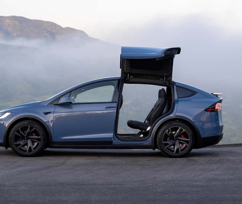 Tesla'dan Model S ve Model X'e veda: Sınırlı üretim modeller tanıtıldı