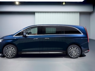 Mercedes-Benz VLE Almanya’da siparişe açıldı: İşte özellikleri