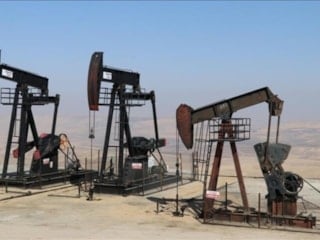 ABD'nin ticari ham petrol stokları 900 bin varil azaldı