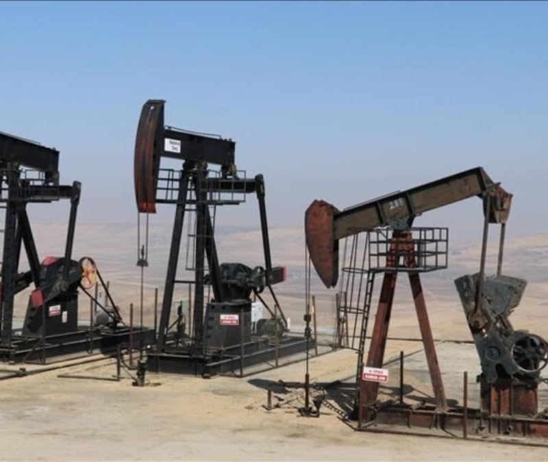 ABD'nin ticari ham petrol stokları 900 bin varil azaldı