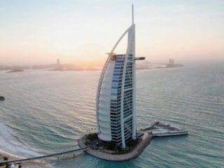 Dubai'nin simgesi Burj Al Arab 18 ay kapanıyor