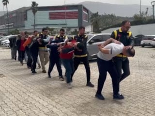 Hatay'da aranan şahıslara operasyon