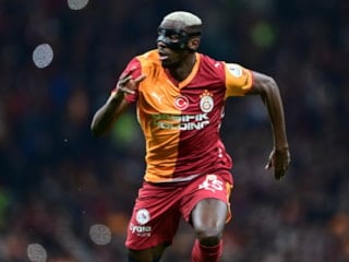 Galatasaray'a Victor Osimhen için doktor uyarısı geldi
