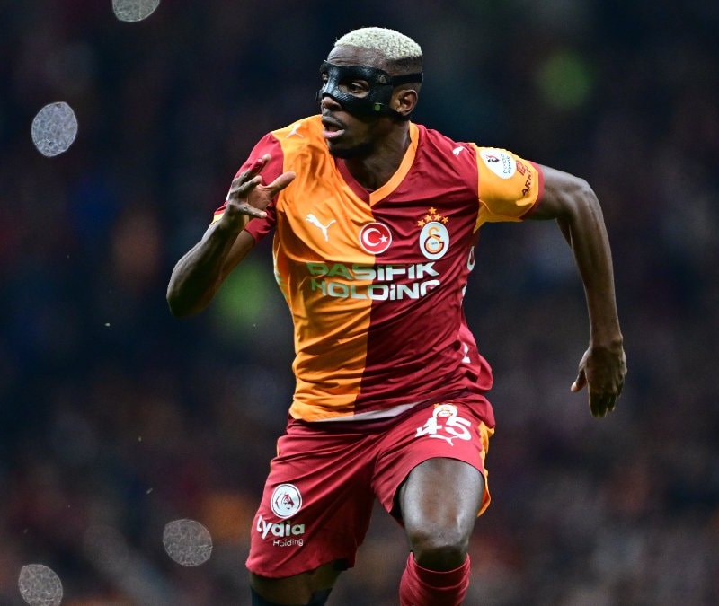 Galatasaray'a Victor Osimhen için doktor uyarısı geldi