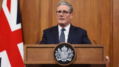 Starmer’dan sosyal medya şirketlerine 'çocuk güvenliği' baskısı