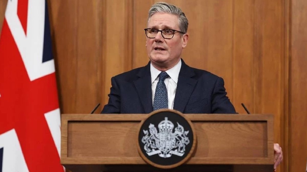 Starmer’dan sosyal medya şirketlerine 'çocuk güvenliği' baskısı