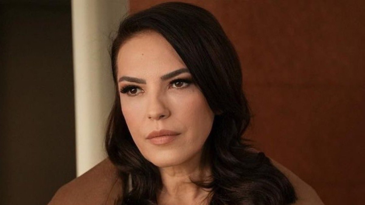 Yeşim Salkım okul saldırılarıyla ilgili konuştu: Üremeyin, daha az sevişin