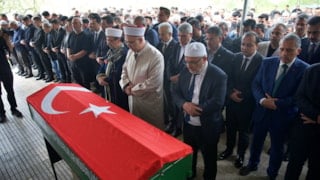 Kahramanmaraş'taki okul saldırısında hayatını kaybedenler son yolculuklarına uğurlandı