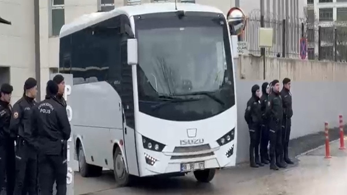 Bursa'daki 'usulsüzlük' ve 'rüşvet' soruşturmasında 3 kişi daha gözaltında