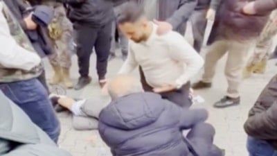 İstanbul Fatih'te silahlı saldırıya uğrayan kişi yaralandı