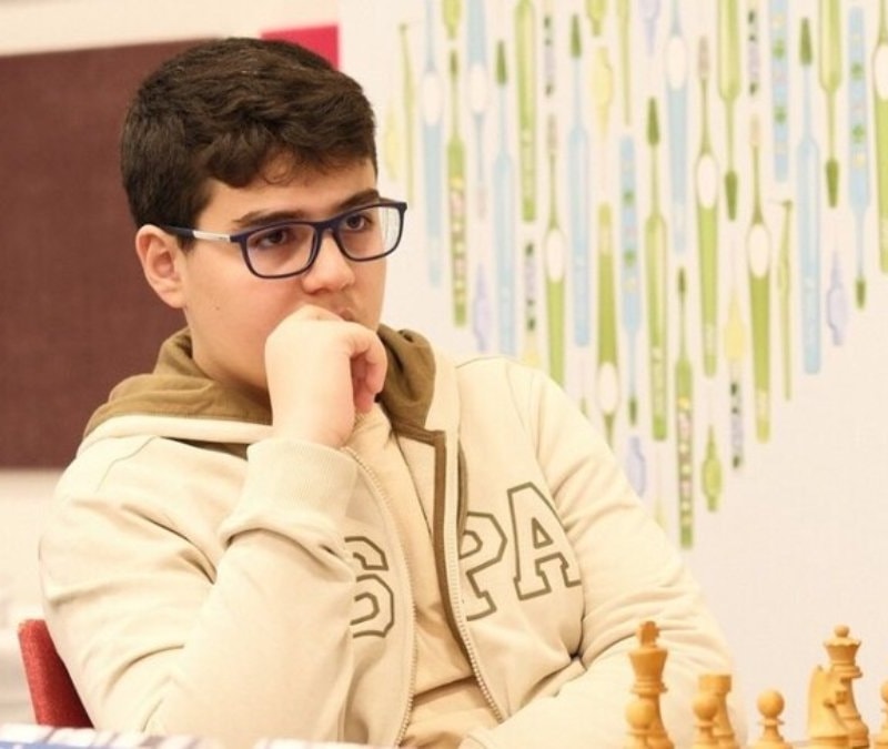 Yağız Kaan Erdoğmuş’tan tarihi başarı: 2700 ELO’yu geçen en genç büyükusta