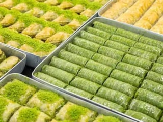 Fıstık yerine gıda boyası: Bakanlık baklavadaki hileyi ifşa etti