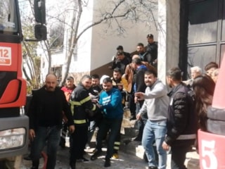 Tokat'ta yangında komşusunu kurtarmak istedi: Kaldırıldığı hastanede can verdi