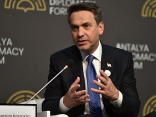 Alparslan Bayraktar: Avrupa'da depolar boş