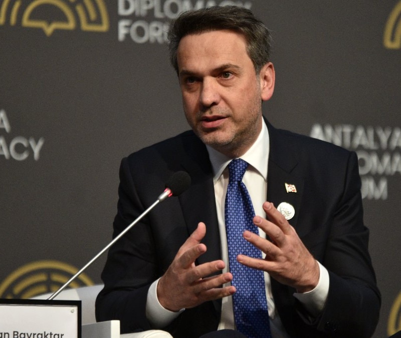 Alparslan Bayraktar: Avrupa'da depolar boş