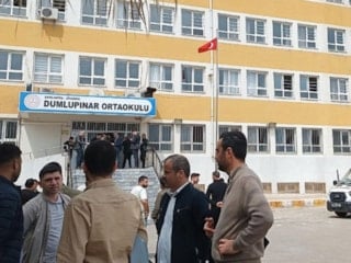 Şanlıurfa’da öğretmene bıçaklı saldırıda bulunmak isteyen şahıs etkisiz hale getirildi