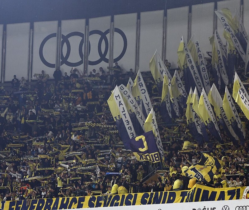 Fenerbahçe, okul saldırıları nedeniyle maç öncesi etkinliklerini iptal etti