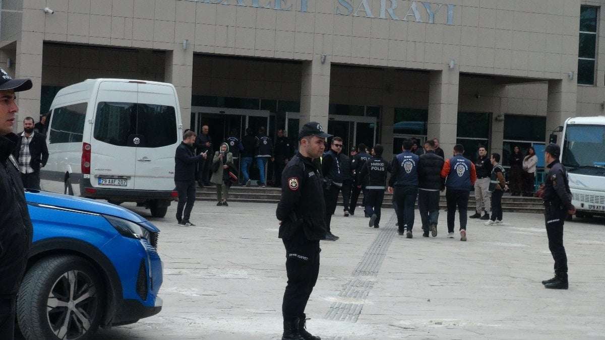 Kilis'te 'bahis' ve 'kara para aklama' operasyonu: 23 kişi tutuklandı